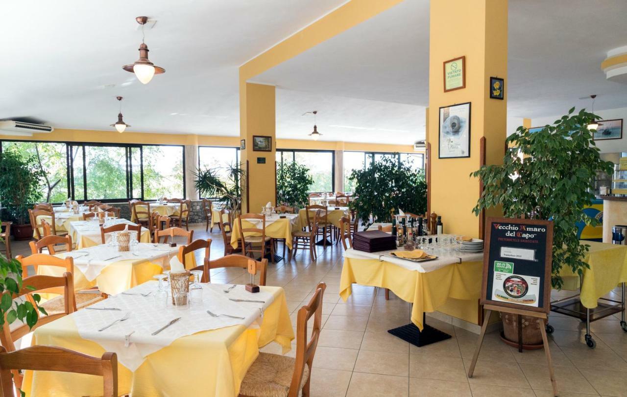 Happy Days Aparthotel Capo Vaticano Buitenkant foto